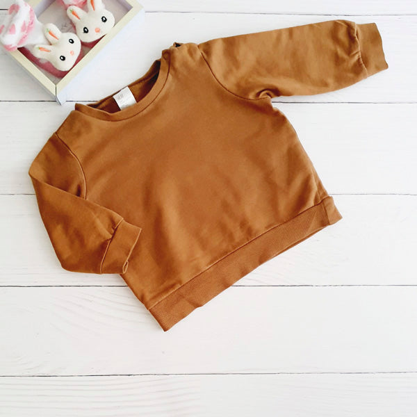 Polerón algodón color camel 6-9 meses Marca Hym Estado Casi tiki