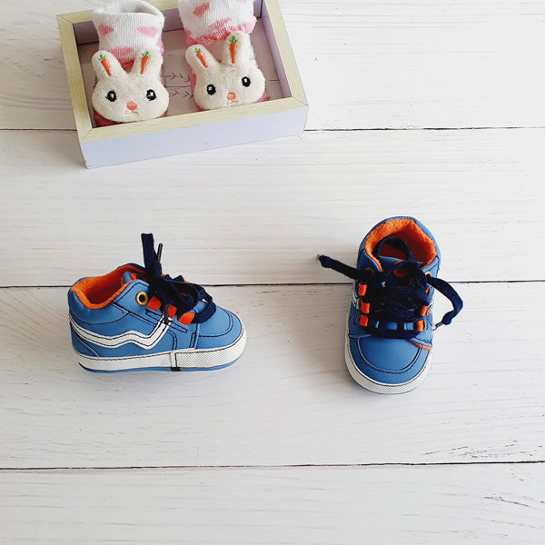 Zapatilla blanda Cuerina Azul Marca Colloky 0-3 M Estado Tiki taka
