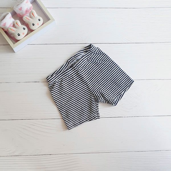 Short Algodón Rayas Marca Old Navy 3 A Estado Tiki taka