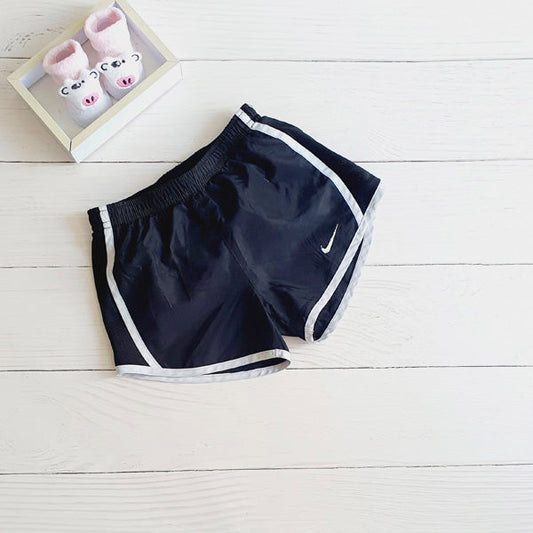 Short Poliéster Negro Marca Nike 4 A Estado Casi tiki