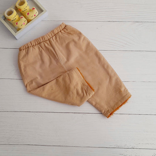 Pantalón forrado polar Café Marca Shein 6-9 M Estado Casi tiki