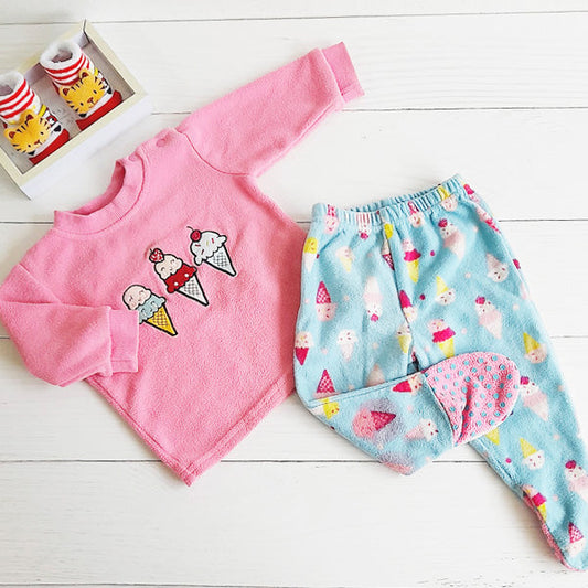 Pijama Polar Multicolor Marca Pumucki 3-6 M Estado Casi tiki
