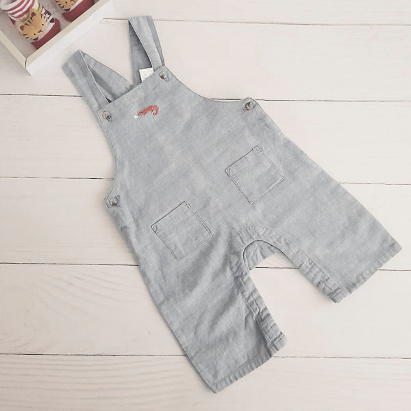 Jardinera Algodón Celeste Marca Baby harvest 6-9 M Estado Tiki taka