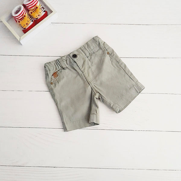 Short Algodón Verde Marca Colloky 9-12 M Estado Casi tiki