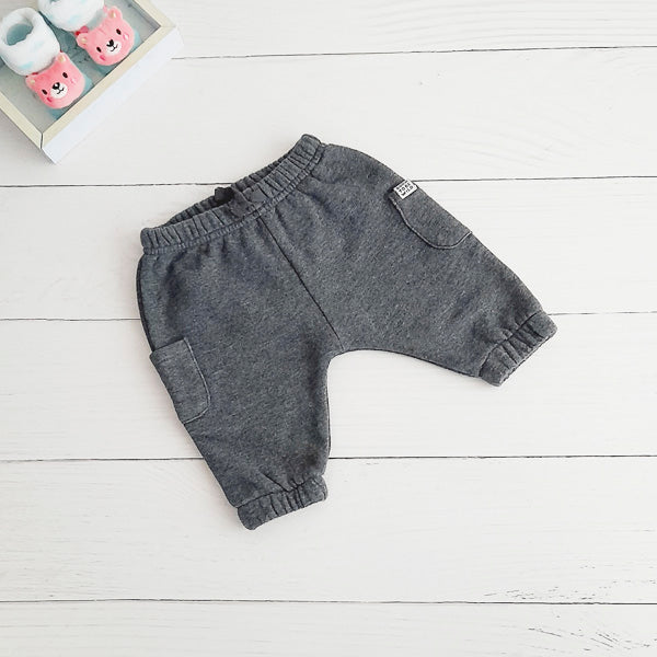 Buzo  Algodón Gris Marca Baby harvest 0-3 M Estado Tiki taka