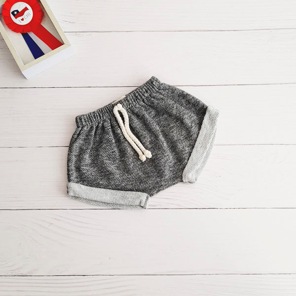 Short Algodón Gris Marca Otra 12-18 M Estado Tiki taka
