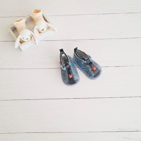 Sandalia blanda Lona Diseños Marca Yoko 18 Estado Casi tiki