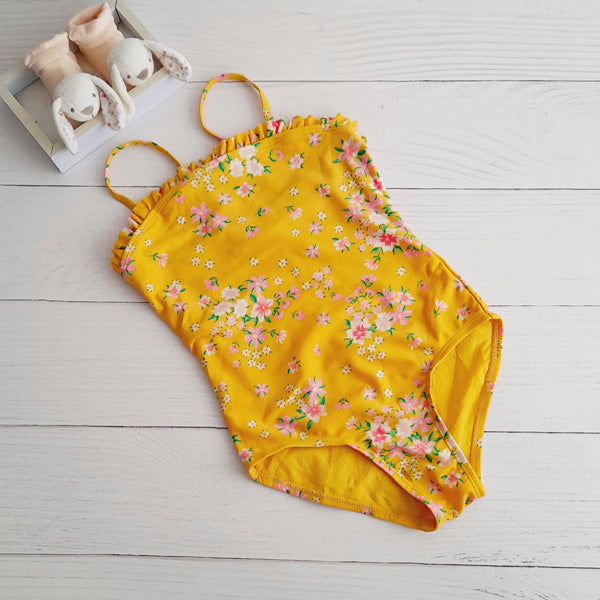 Traje de baño lycra Diseños Marca Cat & Jack 6 A Estado Casi tiki