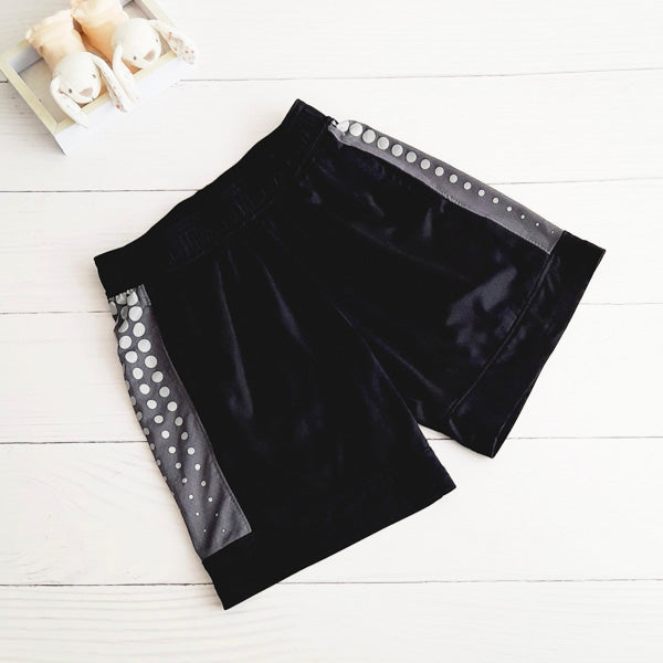 Short Tela Negro Marca Otra 6 A Estado Tiki taka