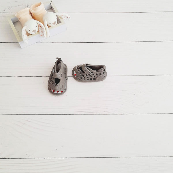 Sandalia blanda Lona Gris Marca Urb 0-3 M Estado Tiki taka