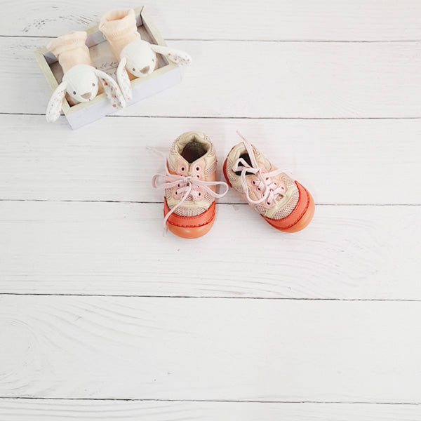 Zapatilla blanda Tela Rosa Marca Opaline 19 Estado Tiki taka