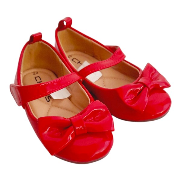 Zapato duro Cuerina Rojo Marca Chess 23 Estado Tiki taka