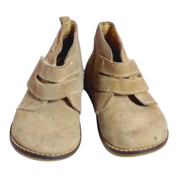 Zapato duro Gamuza Crema Marca Otra 23 Estado Casi tiki
