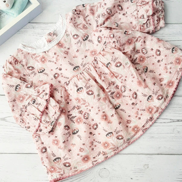 Vestido tela rosa florida 0-3 meses Marca Otra Estado Tiki taka