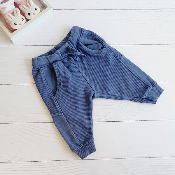 Buzo  Algodón Azul Marca Zara 6-9 M Estado Casi tiki