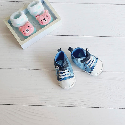 Zapatilla blanda Tela Celeste Marca Pillin 3-6 M Estado Tiki taka