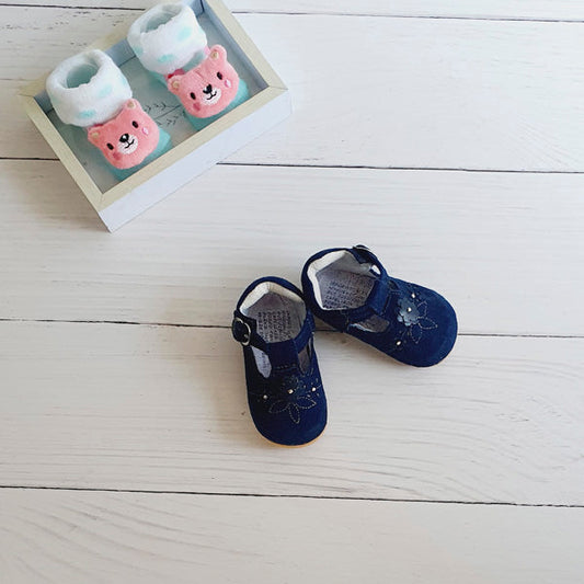 Zapato duro Gamuza Azul Marca Otra 19 Estado Tiki taka