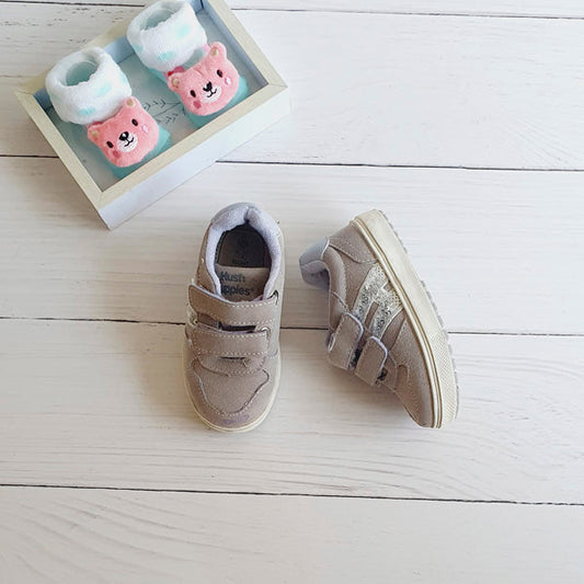 Zapatilla dura Gamuza Beige Marca hush puppies 22 Estado Casi tiki