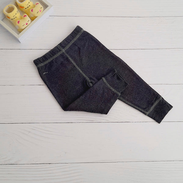 Calza Algodón Gris Marca Gerber 12 M Estado Tiki taka