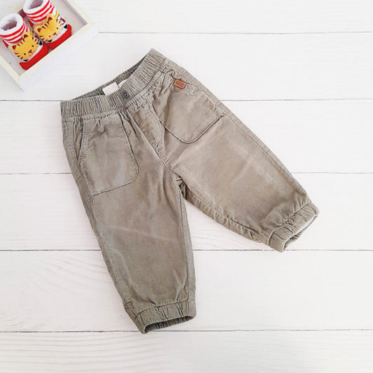 Pantalón forrado polar Verde Marca Tribu 9 M Estado Tiki taka