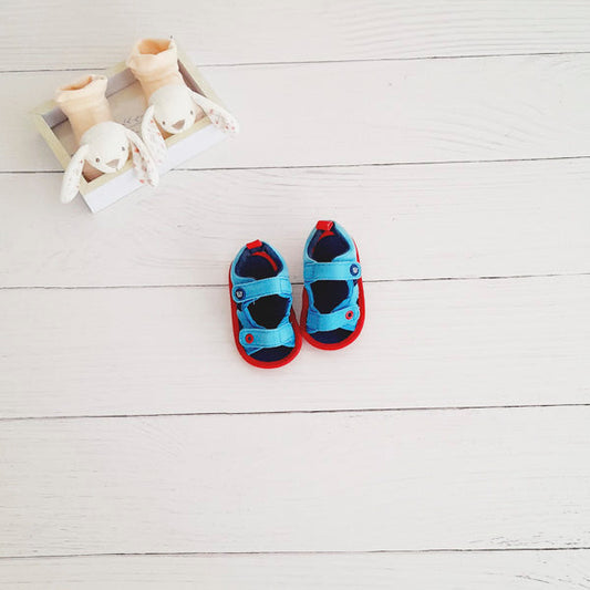 Sandalia blanda Lona Multicolor Marca Pillin 3-6 M Estado Casi tiki