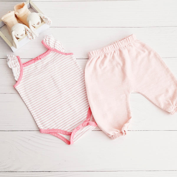 Pack Algodón Rosa Marca Baby harvest 3-6 M Estado Casi tiki