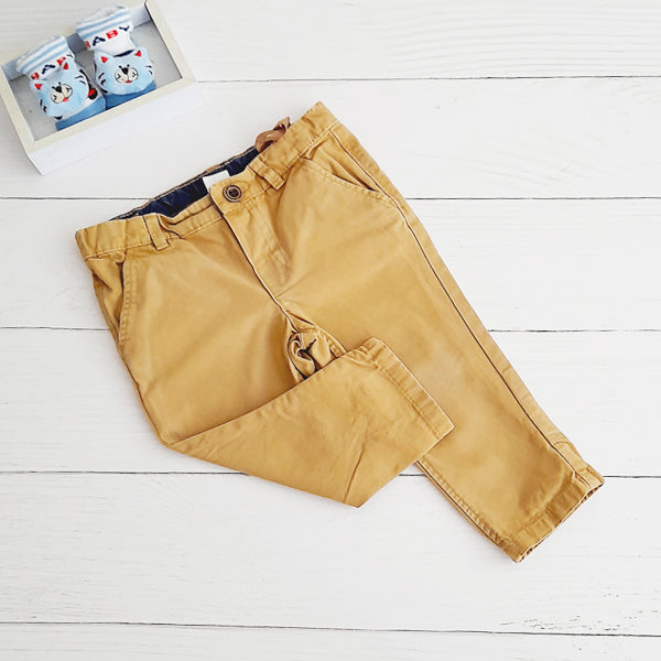 Pantalón Algodón Beige Marca Hym 6-9 M Estado Casi tiki