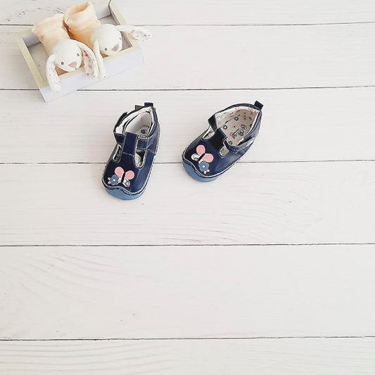Zapato blando Cuerina Azul Marca Ficcus 18 Estado Tiki taka