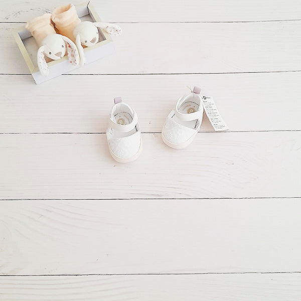 Sandalia blanda Lona Blanco Marca Colloky 14 Estado Nuevo