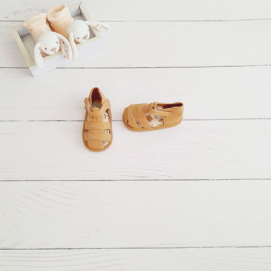 Sandalia blanda Lona Beige Marca Colloky 16 Estado Tiki taka