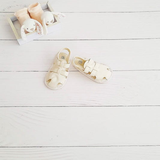 Sandalia blanda Lona Blanco Marca Otra 18 Estado Tiki taka