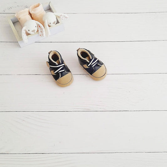 Botín blando Cuerina Multicolor Marca Black and blue 15 Estado Nuevo