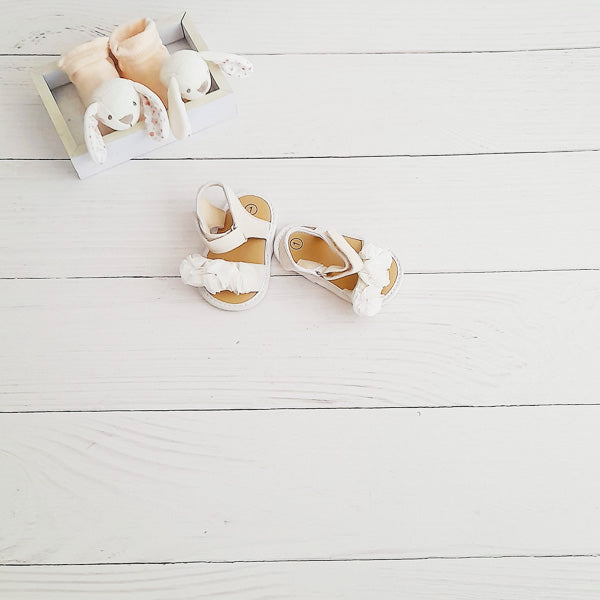 Sandalia blanda Lona Blanco Marca Otra 16 Estado Casi tiki