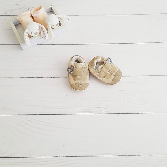 Zapatilla blanda Lona Beige Marca Otra 17 Estado Casi tiki