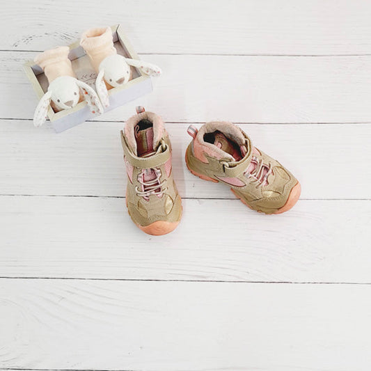 Botín duro Cuerina Multicolor Marca Otra 24 Estado Tiki taka