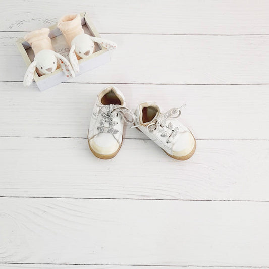 Zapatilla dura Cuerina Blanco Marca Otra 20 Estado Casi tiki