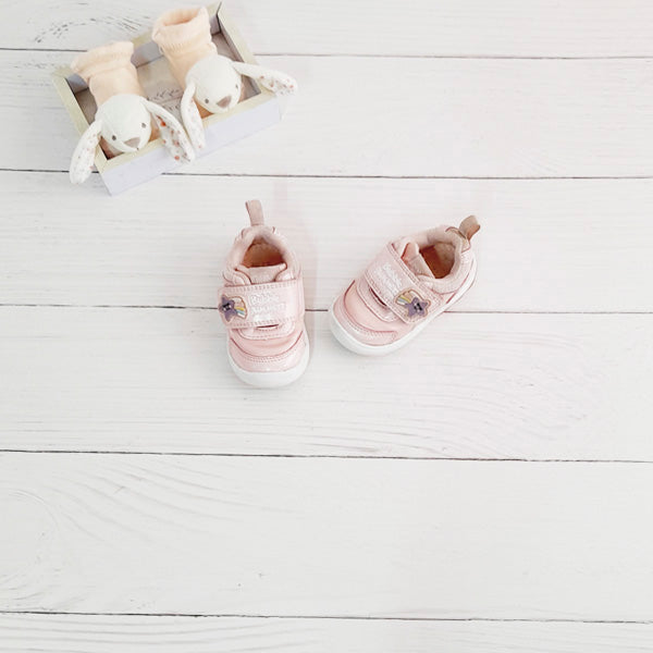 Zapatilla dura Cuerina Rosa Marca Bubble gummers 18 Estado Casi tiki