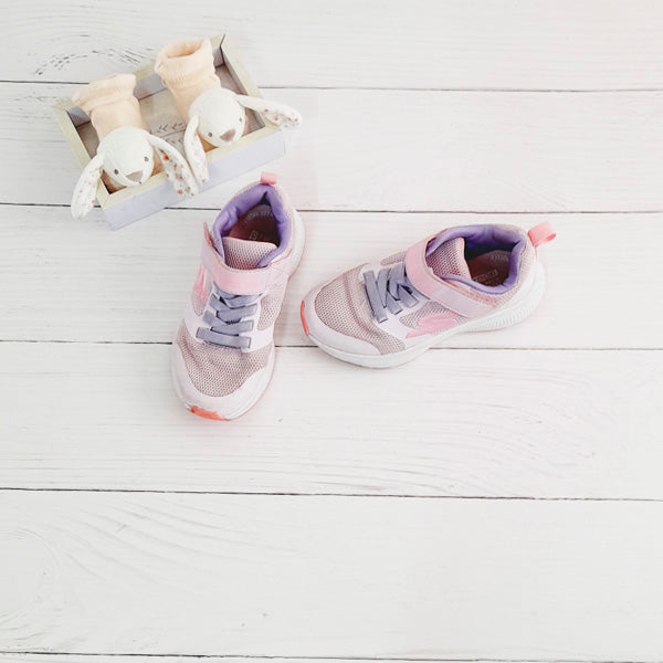 Zapatilla dura Tela Lila Marca Otra 26 Estado Casi tiki