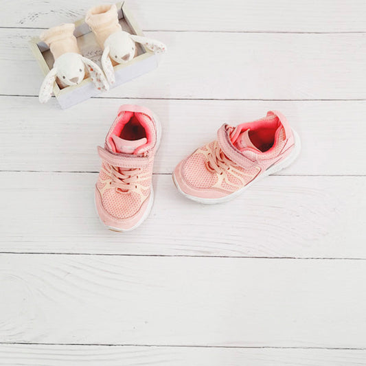 Zapatilla dura Tela Rosa Marca Otra 27 Estado Casi tiki