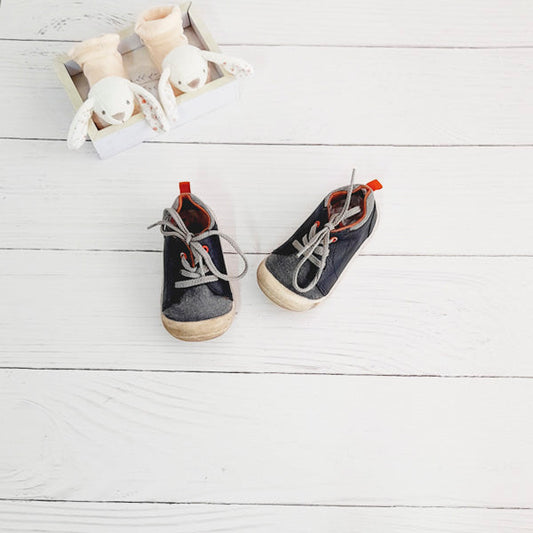 Zapato duro Cuerina Multicolor Marca Colloky 20 Estado Casi tiki