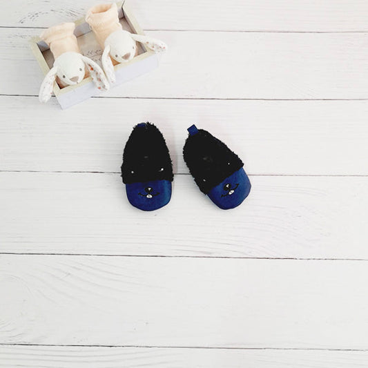 Zapato blando Peludo Azul Marca Urb 16 Estado Casi tiki