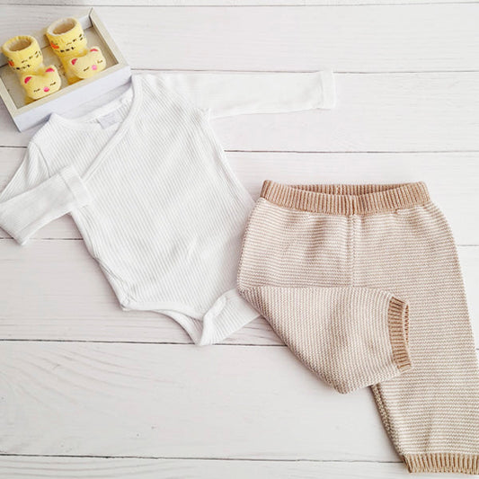 Pack Algodón Multicolor Marca Baby harvest 3-6 M Estado Tiki taka