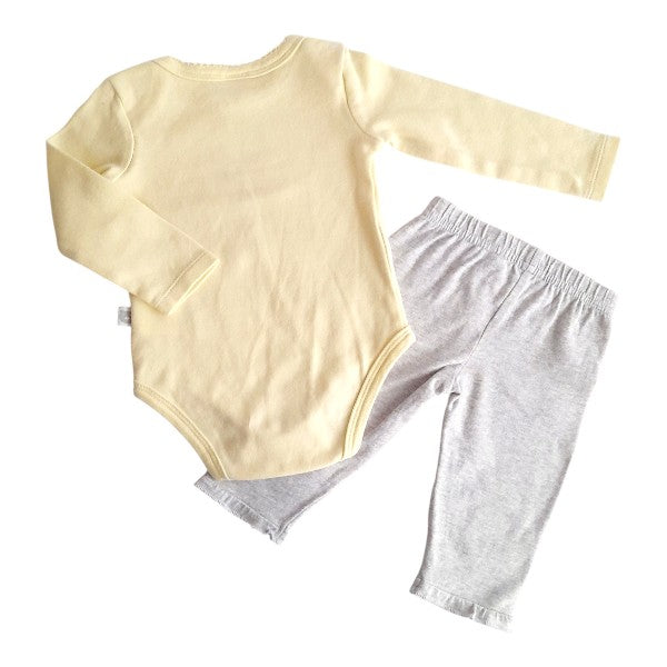 Pack Algodón Diseños Marca Baby harvest 3-6 M Estado Casi tiki