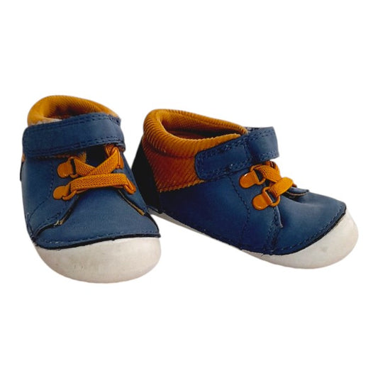 Zapato blando Cuerina Multicolor Marca Opaline 19 Estado Casi tiki