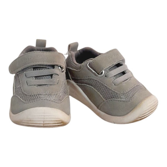 Zapatilla dura Goma Gris Marca Colloky 17 Estado Casi tiki