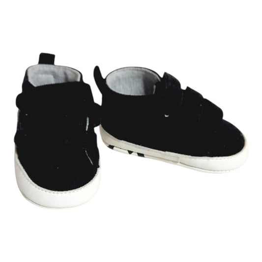 Zapatilla blanda Tela Negro Marca Otra 14 Estado Tiki taka