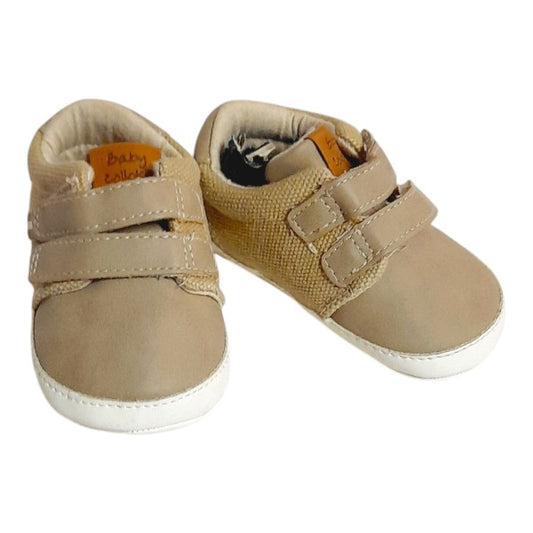 Zapatilla blanda Cuerina Café Marca Colloky 17 Estado Casi tiki