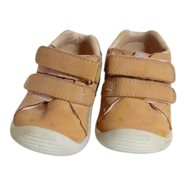 Zapato duro Cuerina Palorosa Marca Colloky 17 Estado Casi tiki