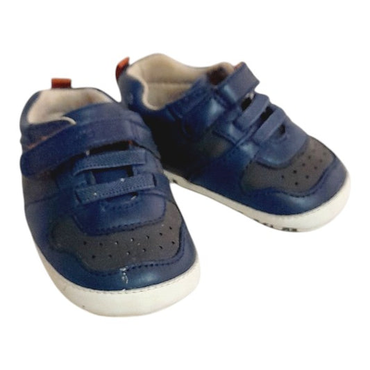 Zapatilla blanda Cuerina Multicolor Marca Colloky 16 Estado Tiki taka