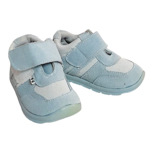 Zapato duro Gamuza Celeste Marca Otra 21 Estado Tiki taka